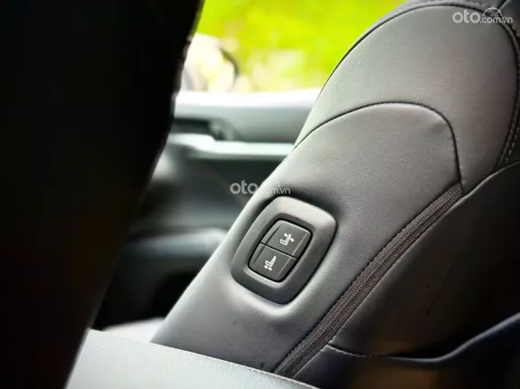 Toyota Camry 2.0Q 2022 - Nhập khẩu nguyên chiếc Thái Lan - Thiết kế sang trọng, đẳng cấp