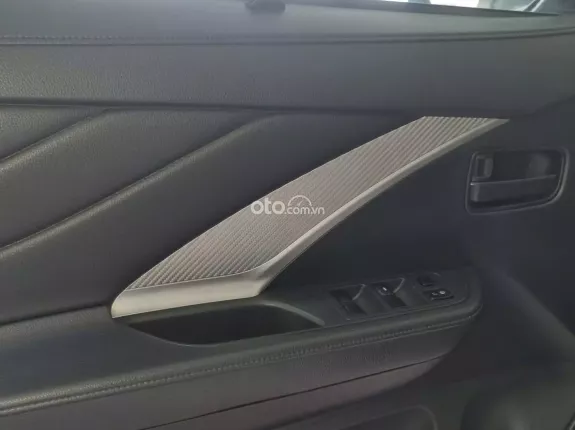Mitsubishi Xpander 1.5 MT 2023 - Xe đẹp như mới, trang bị full option hiện đại