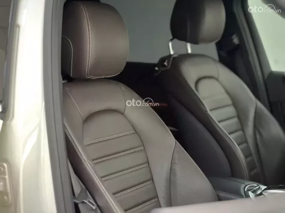 Mercedes-Benz GLC 250 4Matic 2017 - Model 2018 Siêu Đẹp