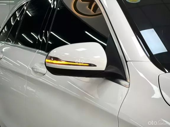 Mercedes-Benz GLC 250 4Matic 2017 - Model 2018 Siêu Đẹp