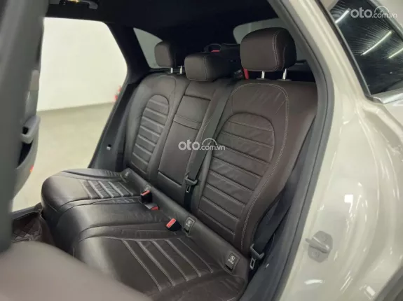Mercedes-Benz GLC 250 4Matic 2017 - Model 2018 Siêu Đẹp