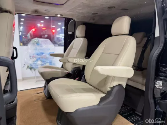 Ford Tourneo Titanium 2019 - FORD TOURNEO TITANIUM 2019 – MPV 7 CHỖ CAO CẤP