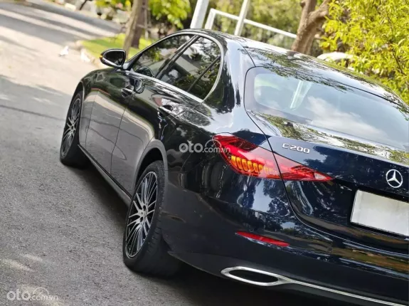 Mercedes-Benz C200 Avantgarde Plus 2022 - 14.000km