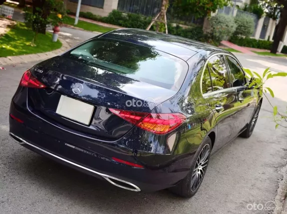 Mercedes-Benz C200 Avantgarde Plus 2022 - 14.000km