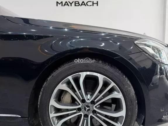 Mercedes-Benz S450 4Matic Luxury 2019 - Full option maybach