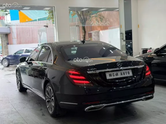 Mercedes-Benz S450 4Matic Luxury 2019 - Full option maybach
