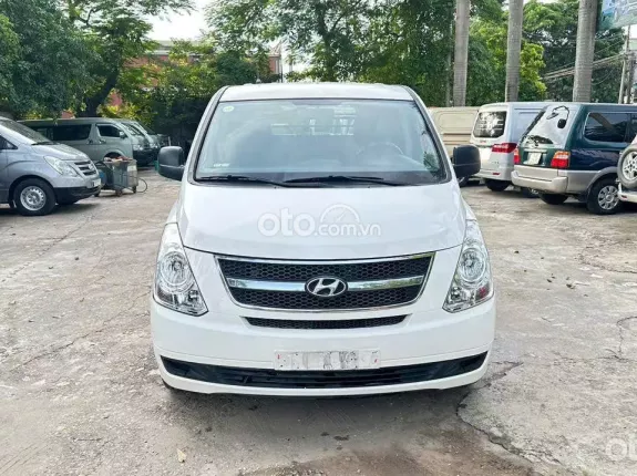 Hyundai Grand Starex 2.5 MT 2015 - Bán Starex tải van 3 chỗ đời 2015, máy dầu nhập khẩu nguyên chiếc nội địa Hàn Quốc