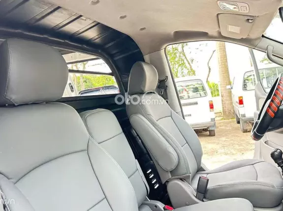 Hyundai Grand Starex 2.5 MT 2015 - Bán Starex tải van 3 chỗ đời 2015, máy dầu nhập khẩu nguyên chiếc nội địa Hàn Quốc