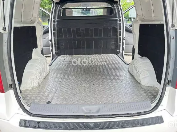 Hyundai Grand Starex 2.5 MT 2015 - Bán Starex tải van 3 chỗ đời 2015, máy dầu nhập khẩu nguyên chiếc nội địa Hàn Quốc