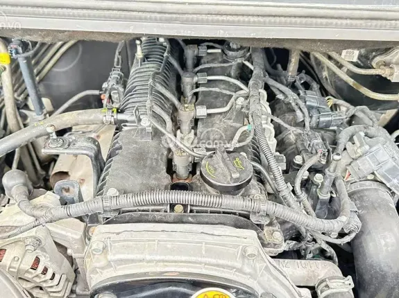 Hyundai Grand Starex 2.5 MT 2015 - Bán Starex tải van 3 chỗ đời 2015, máy dầu nhập khẩu nguyên chiếc nội địa Hàn Quốc