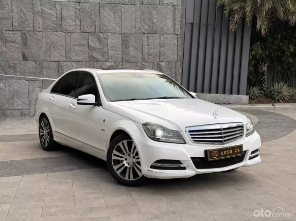 Mercedes-Benz C250 Exclusive 2011 - Full da nappa nt kem xe chất lắm