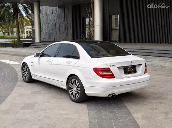 Mercedes-Benz C250 Exclusive 2011 - Full da nappa nt kem xe chất lắm