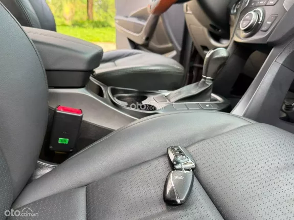 Hyundai Santa Fe 2.2 Dầu Cao cấp 2014 - Xe cực chất, sang trọng. Động cơ khỏe, tiết kiệm nhiên liệu