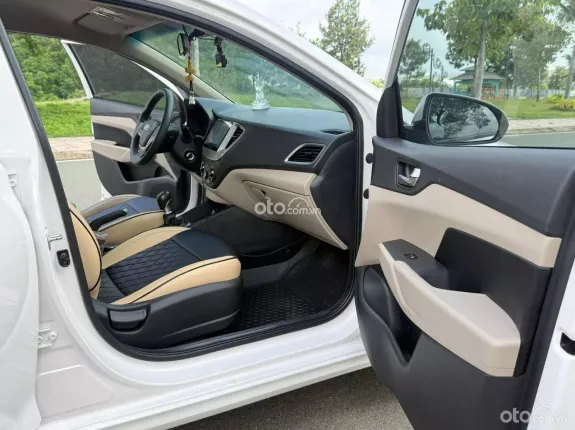 Hyundai Accent 1.4 MT Tiêu chuẩn 2022 - Hyundai Accent 1.4 MT 2021 Số Sàn Bản Base-Đẹp Zin-Vận hành êm ái