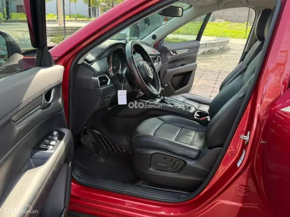 Mazda CX-5 2.5L Signature Premium AWD 2019 - Bản cao cấp, Máy khỏe-Dáng đẹp- Option siêu xịn. Hỗ trợ góp qua ngân hàng