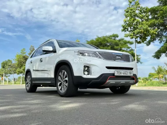 Kia Sorento 2.4 GATH Premium 2016 - Đã được trang bị full Option, nội thất sang trọng