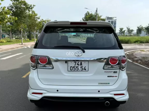 Toyota Fortuner 2.4G 4x2 AT  2016 - Máy dầu 2.4L tiết kiệm, cực kì bền bỉ, giữ giá tốt theo thời gian