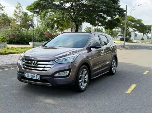 Hyundai Santa Fe 2.2 Dầu Cao cấp 2014 - Xe cực chất, sang trọng. Động cơ khỏe, tiết kiệm nhiên liệu