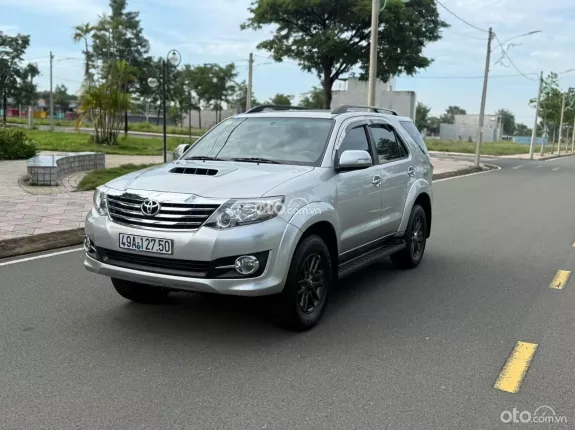 Toyota Fortuner 2.5G 4x2 MT 2016 - Máy dầu bền bỉ, tiết kiệm nhiên liệu, giữ giá tốt