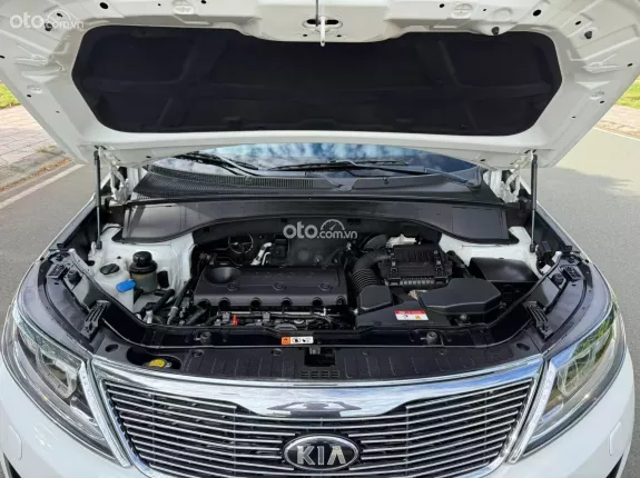 Kia Sorento 2.4 GATH Premium 2016 - Đã được trang bị full Option, nội thất sang trọng