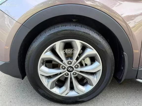 Hyundai Santa Fe 2.2 Dầu Cao cấp 2014 - Xe cực chất, sang trọng. Động cơ khỏe, tiết kiệm nhiên liệu