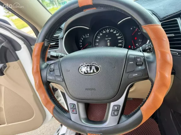 Kia Sorento 2.4 GATH Premium 2016 - Đã được trang bị full Option, nội thất sang trọng