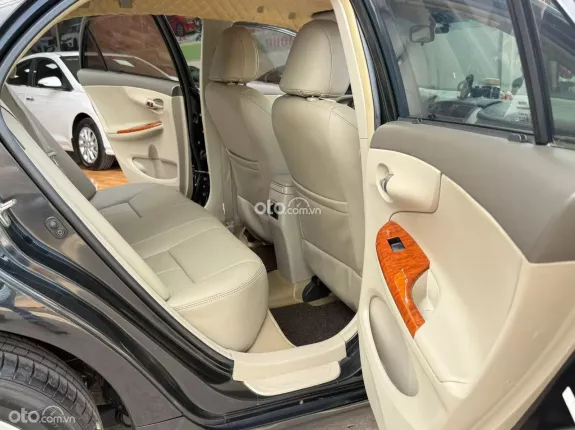 Toyota Corolla Altis 1.8G MT 2009 - Động cơ bền bỉ, Vận hành êm ái. Phom dáng đẹp theo thời gian