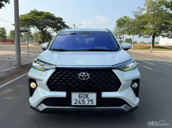 Toyota Veloz 2023 - MPV 7 chỗ rộng rãi, tiết kiệm nhiên liệu