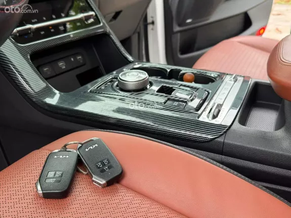 Kia Carnival 2.2D Signature 2023 - Bản Signature, Máy dầu số tự động. Rộng rãi, tiện nghi, đẳng cấp