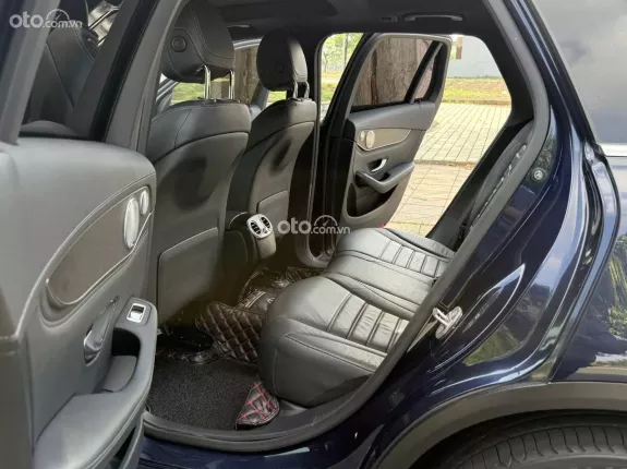 Mercedes-Benz GLC 300 4Matic 2020 - SUV hạng sang. Hỗ trợ góp qua ngân hàng