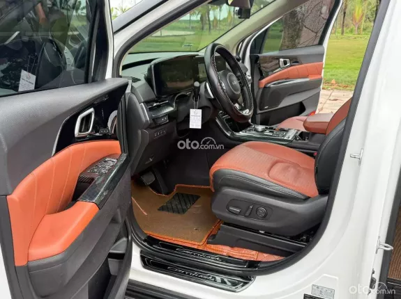 Kia Carnival 2.2D Signature 2023 - Bản Signature, Máy dầu số tự động. Rộng rãi, tiện nghi, đẳng cấp