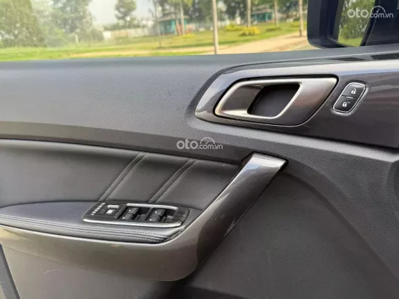 Ford Everest Titanium 2.0L AT 4WD 2019 - Động cơ mạnh mẽ, vận hành bền bỉ, tiết kiệm nhiên liệu