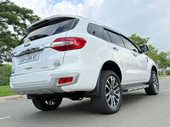 Ford Everest Titanium 2.0L AT 4WD 2019 - Động cơ mạnh mẽ, vận hành bền bỉ, tiết kiệm nhiên liệu