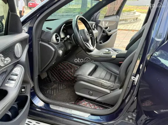 Mercedes-Benz GLC 300 4Matic 2020 - SUV hạng sang. Hỗ trợ góp qua ngân hàng