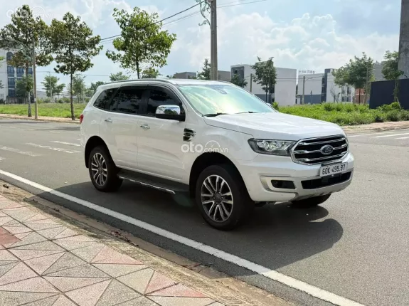 Ford Everest Titanium 2.0L AT 4WD 2019 - Động cơ mạnh mẽ, vận hành bền bỉ, tiết kiệm nhiên liệu