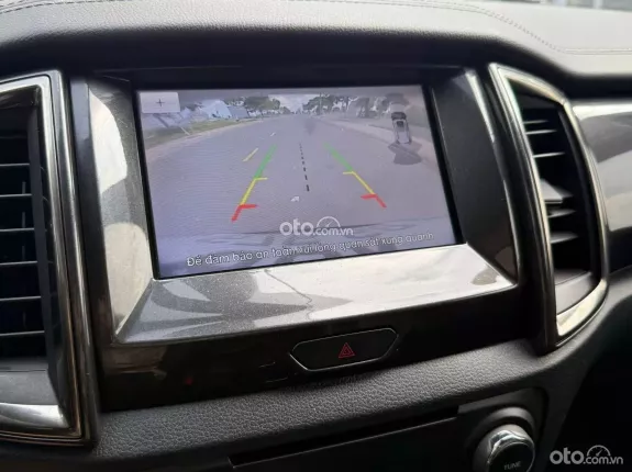 Ford Everest Titanium 2.0 AT 4x2 2019 - Máy dầu tiết kiệm, Vận hành mạnh mẽ, rộng rãi, nhiều tiện nghi và an toàn