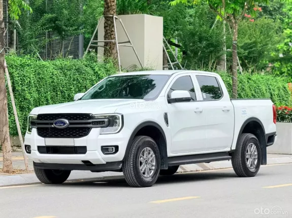 Ford Ranger XLS 2.0L 4x2 AT 2025 - Xe như mới, có hỗ trợ vay