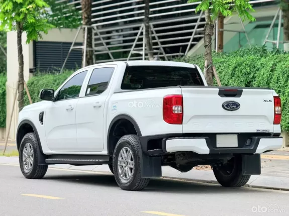 Ford Ranger XLS 2.0L 4x2 AT 2025 - Xe như mới, có hỗ trợ vay