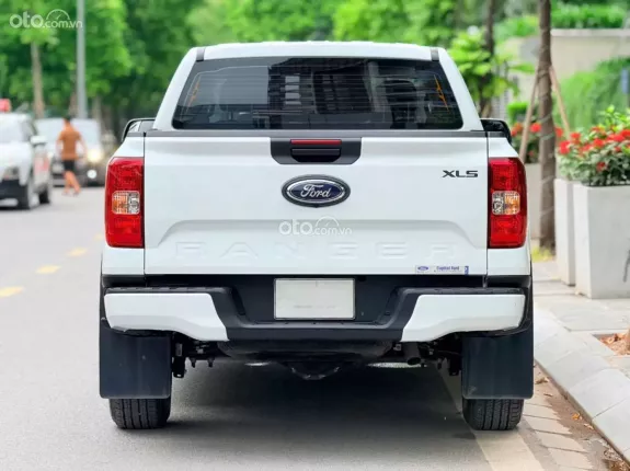 Ford Ranger XLS 2.0L 4x2 AT 2025 - Xe như mới, có hỗ trợ vay