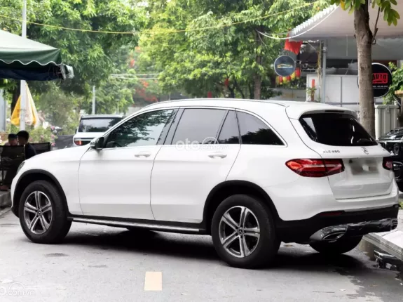 Mercedes-Benz GLC 250 4Matic 2017 - Xe cực chất, check test thoải mái