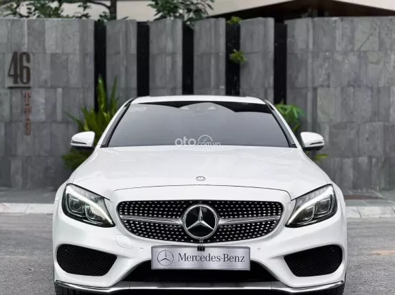 Mercedes-Benz C300 AMG 2017 - Xe cực chất