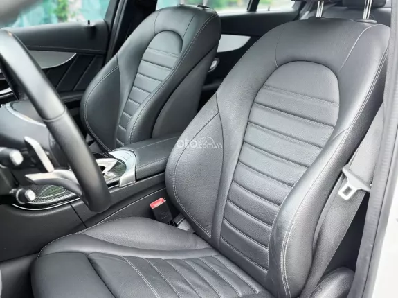 Mercedes-Benz C300 AMG 2017 - Xe cực chất