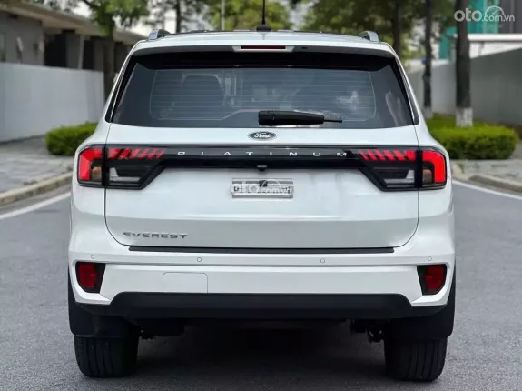 Ford Everest Platinum 2.0L 4x4 AT 2025 - Hỗ trợ trả góp lên tới 70% giá trị