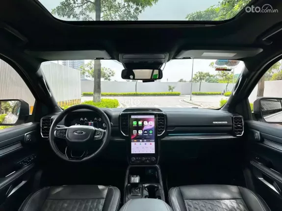 Ford Everest Platinum 2.0L 4x4 AT 2025 - Hỗ trợ trả góp lên tới 70% giá trị