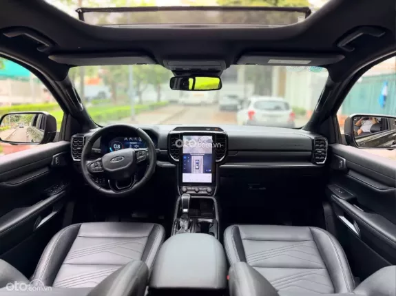 Ford Everest Titanium 2.0 AT 4x2 2024 - Xe như mới, hỗ trợ vay bank cao