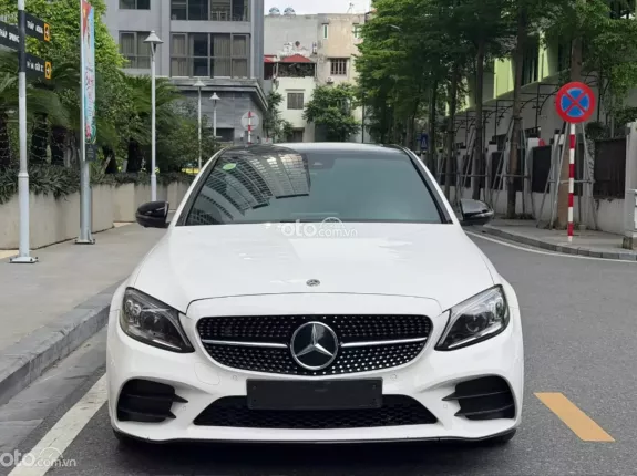 Mercedes-Benz C300 AMG 2019 - C300 AMG 2019
