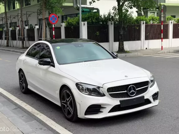 Mercedes-Benz C300 AMG 2019 - C300 AMG 2019