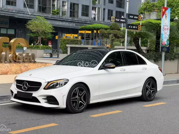 Mercedes-Benz C300 AMG 2019 - C300 AMG 2019