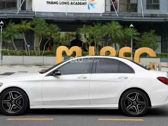 Mercedes-Benz C300 AMG 2019 - C300 AMG 2019