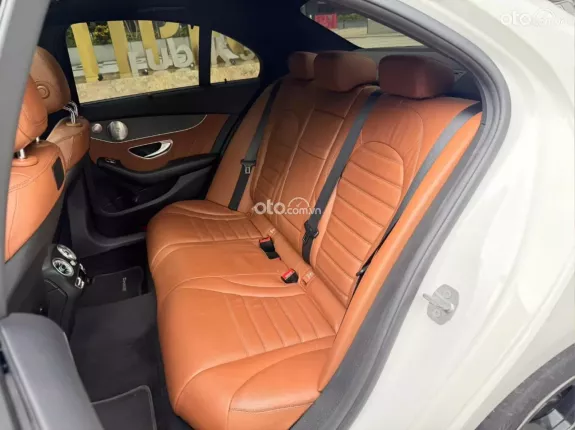 Mercedes-Benz C300 AMG 2019 - C300 AMG 2019
